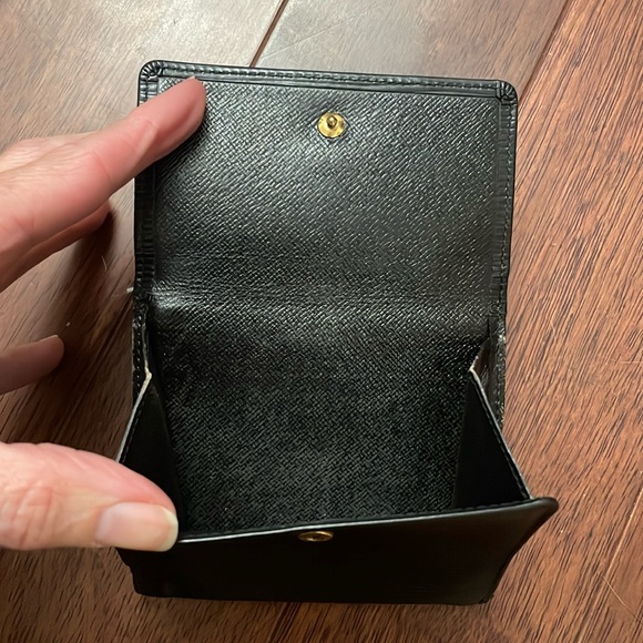 Louis Vuitton Epi Black Tri Fold Leather Wallet - Picture 5 of 10